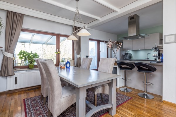 Medium property photo - Heerlerbaan 163, 6418 CC Heerlen